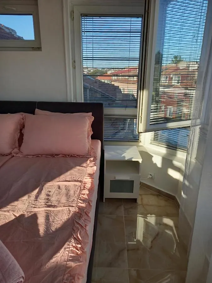 Perla 2 Studio Burgas